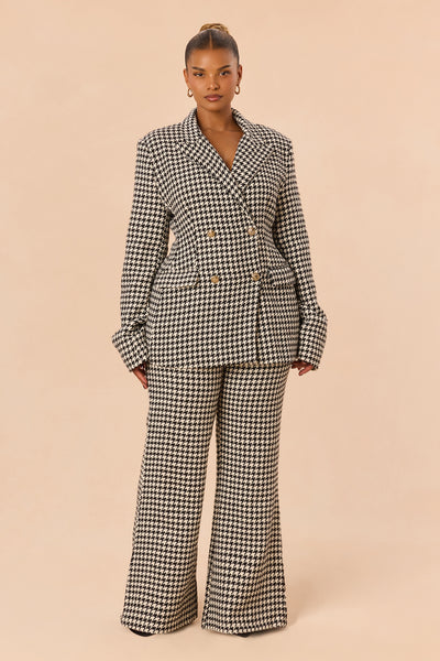 https://cdn.shopify.com/s/files/1/0293/9277/files/SJ6434251FN_Black_White_PLUS_V1.jpg?v=1788969715&with=400&height=600