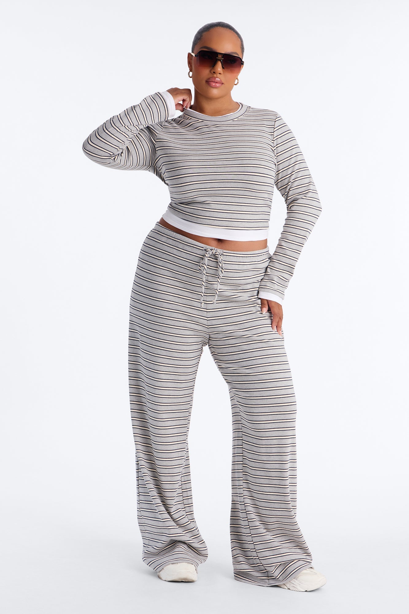 https://cdn.shopify.com/s/files/1/0293/9277/files/ST6035_HeatherGrey_PLUS_V1.jpg?v=1784822538