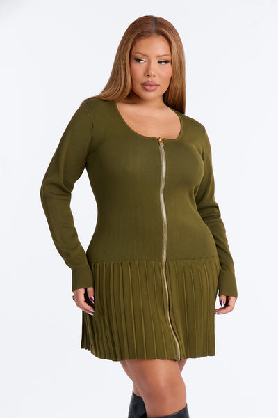 https://cdn.shopify.com/s/files/1/0293/9277/files/SW3783_Olive_PLUS_V1.jpg?v=1788538385&with=400&height=600