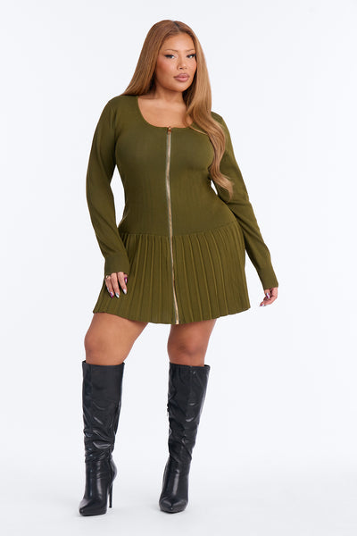 https://cdn.shopify.com/s/files/1/0293/9277/files/SW3783_Olive_PLUS_V2.jpg?v=1788538393&with=400&height=600
