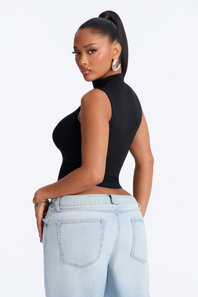 https://cdn.shopify.com/s/files/1/0293/9277/files/T15381_Black_JR_V4.jpg?v=1788364820&with=400&height=600