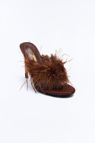 https://cdn.shopify.com/s/files/1/0293/9277/files/TILDE1_Brown_SL_V4.jpg?v=1782772287&with=400&height=600