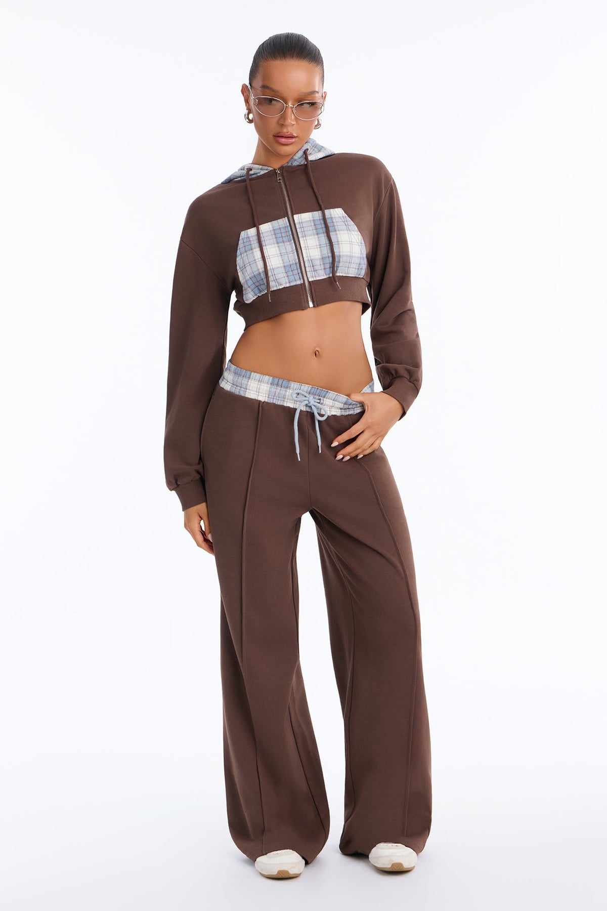 https://cdn.shopify.com/s/files/1/0293/9277/files/V12505MS1315_Chocolate_JR_V2.jpg?v=1788280368