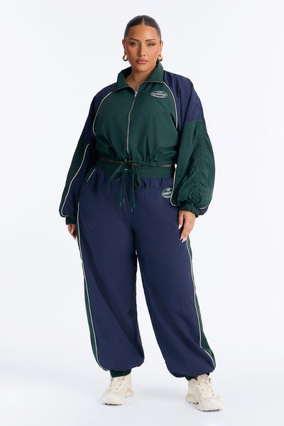 https://cdn.shopify.com/s/files/1/0293/9277/files/V125MS13113_Navy_combo_PLUS_V1.jpg?v=1787085646&with=400&height=600