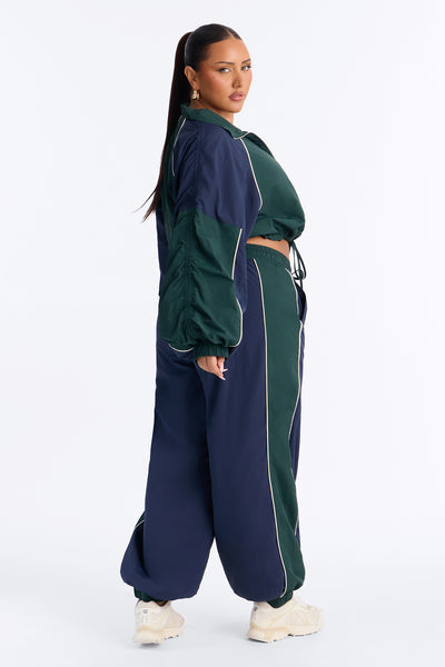 https://cdn.shopify.com/s/files/1/0293/9277/files/V125MS13113_Navy_combo_PLUS_V3.jpg?v=1787085650&with=400&height=600