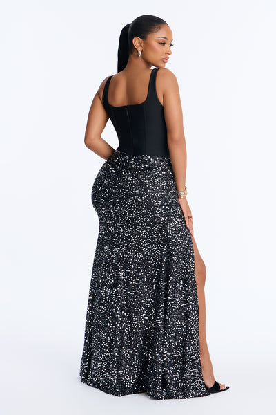 https://cdn.shopify.com/s/files/1/0293/9277/files/V126DR0195_Black_Silver_JR_V3.jpg?v=1788887631&with=400&height=600