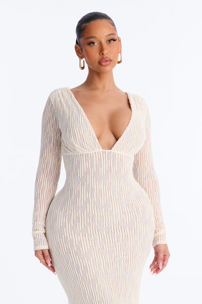 https://cdn.shopify.com/s/files/1/0293/9277/files/V126DR06140_Cream_JR_V2.jpg?v=1785190252&with=400&height=600