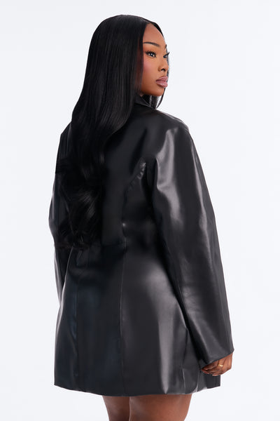 https://cdn.shopify.com/s/files/1/0293/9277/files/V126DR07287_Black_PLUS_V4.jpg?v=1790263889&with=400&height=600