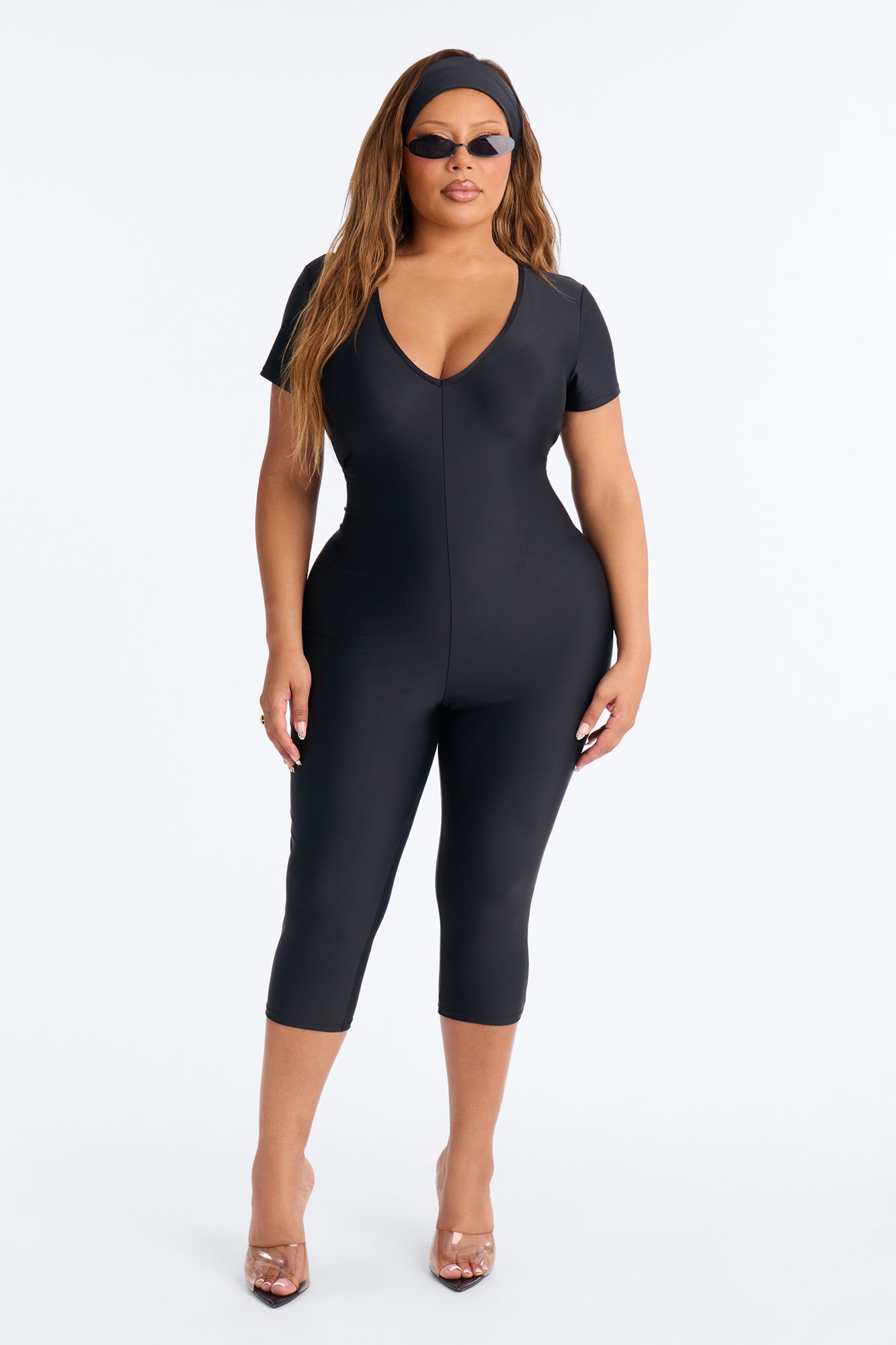 https://cdn.shopify.com/s/files/1/0293/9277/files/V126JP0610_Black_PLUS_V1.jpg?v=1783611285