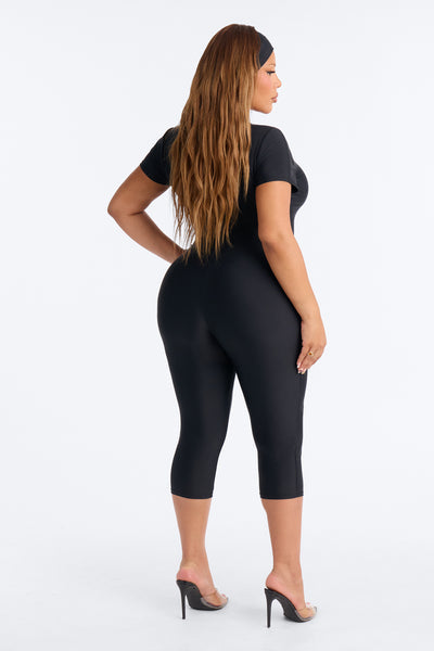 https://cdn.shopify.com/s/files/1/0293/9277/files/V126JP0610_Black_PLUS_V3.jpg?v=1783611293&with=400&height=600
