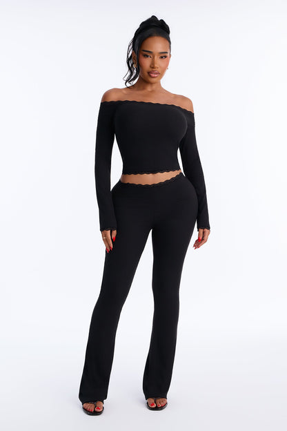 https://cdn.shopify.com/s/files/1/0293/9277/files/V126MS06527_Black_JR_V1.jpg?v=1789584664