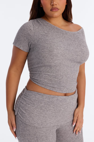 https://cdn.shopify.com/s/files/1/0293/9277/files/V126MS0674_HeatherGrey_PLUS_V3.jpg?v=1782167948&with=400&height=600