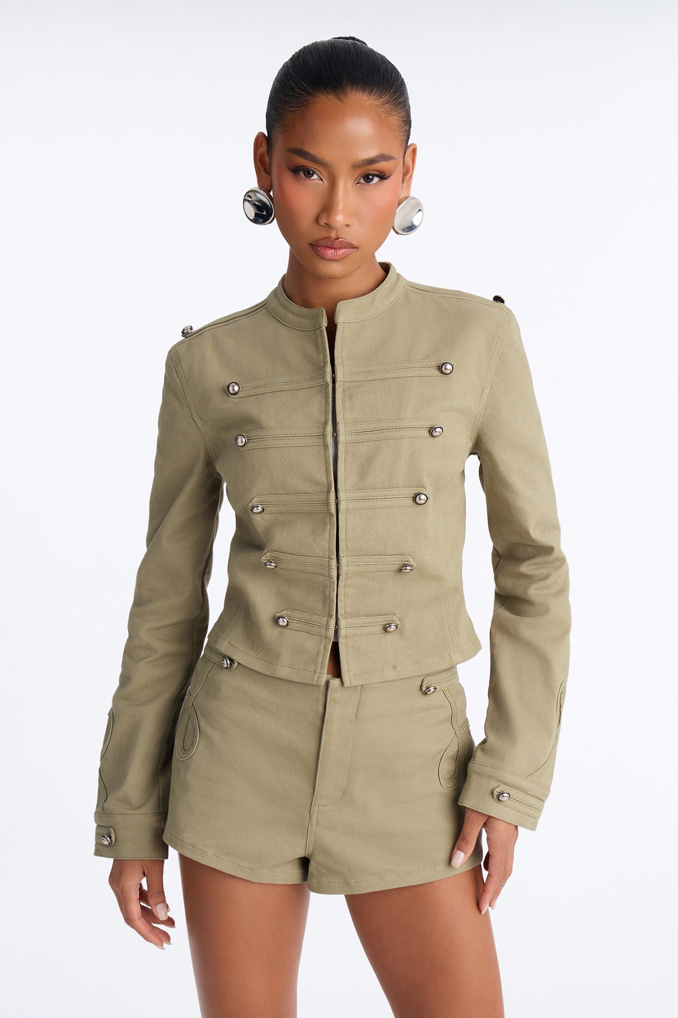 https://cdn.shopify.com/s/files/1/0293/9277/files/V126MS07316_Green_JR_V1.jpg?v=1784579732