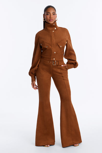 https://cdn.shopify.com/s/files/1/0293/9277/files/V126MS08121_Camel_JR_V2.jpg?v=1786549302&with=400&height=600