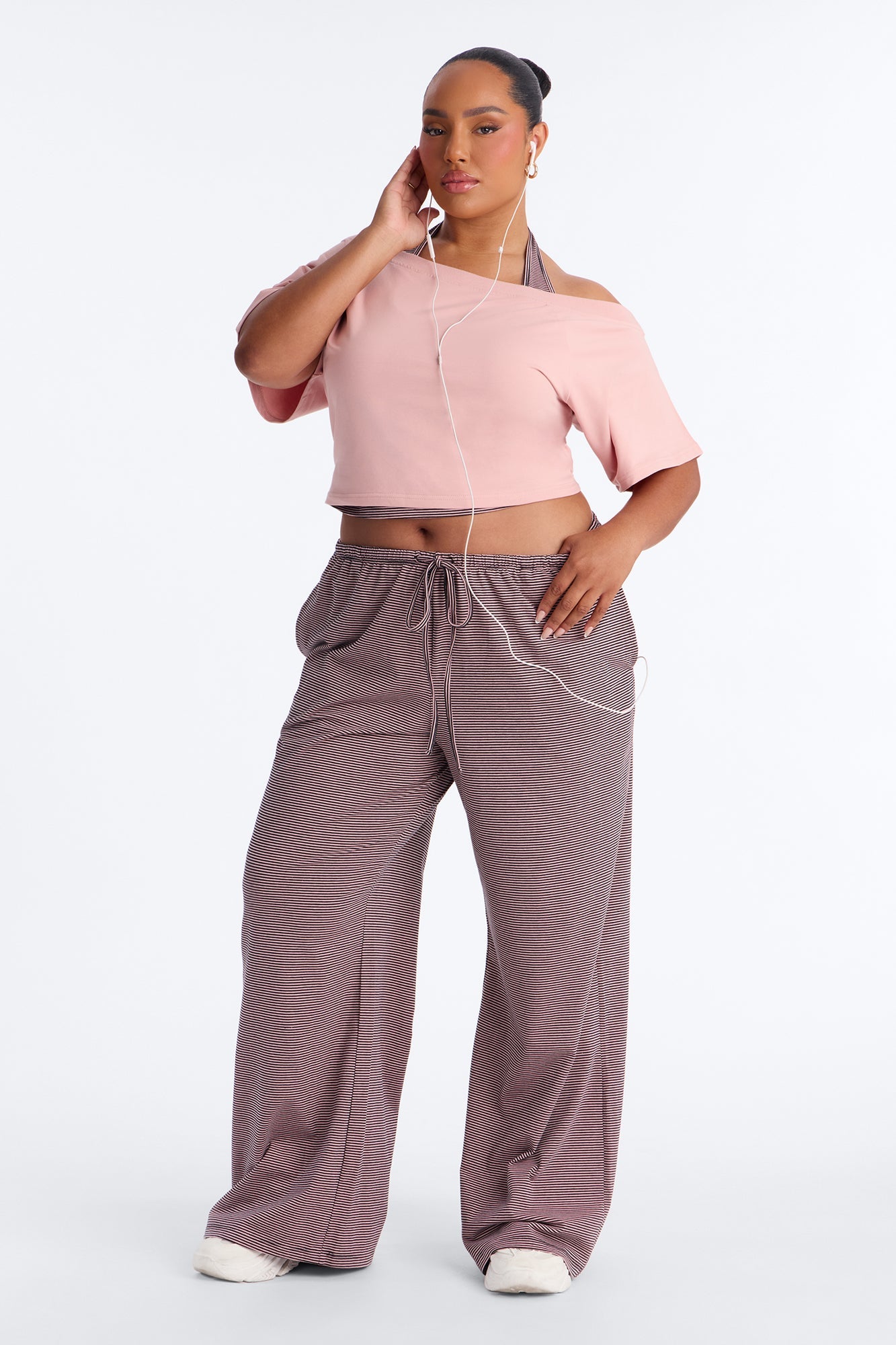 https://cdn.shopify.com/s/files/1/0293/9277/files/V126MS13119_Pink_combo_PLUS_V1.jpg?v=1785433015