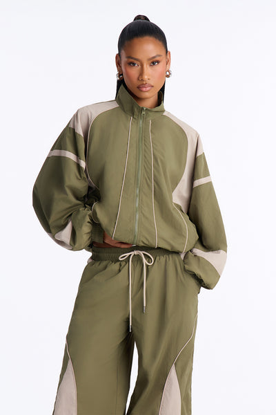 https://cdn.shopify.com/s/files/1/0293/9277/files/V126MS13165_Olive_JR_V2.jpg?v=1786640005&with=400&height=600