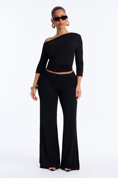 https://cdn.shopify.com/s/files/1/0293/9277/files/V126MS13247_Black_JR_V1.jpg?v=1788374470