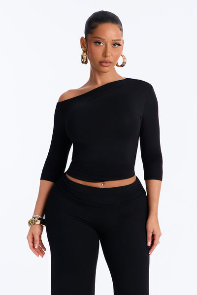 https://cdn.shopify.com/s/files/1/0293/9277/files/V126MS13247_Black_JR_V2.jpg?v=1788374469&with=400&height=600