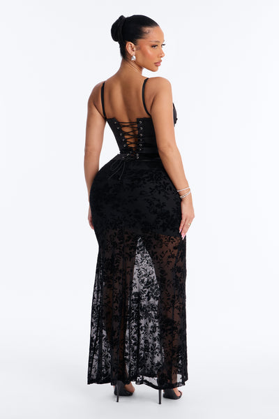 https://cdn.shopify.com/s/files/1/0293/9277/files/V126MS3140_Black_JR_V4.jpg?v=1785192406&with=400&height=600