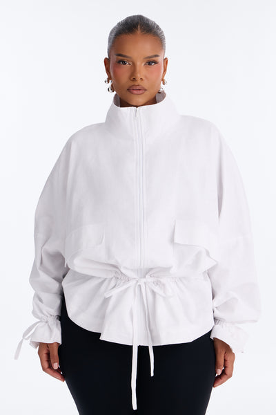 https://cdn.shopify.com/s/files/1/0293/9277/files/V225JK1911702_White_PLUS_V2.jpg?v=1782148847&with=400&height=600