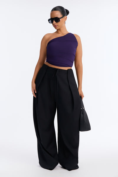 https://cdn.shopify.com/s/files/1/0293/9277/files/V225PT1911376_Black_PLUS_V1.jpg?v=1789961603&with=400&height=600