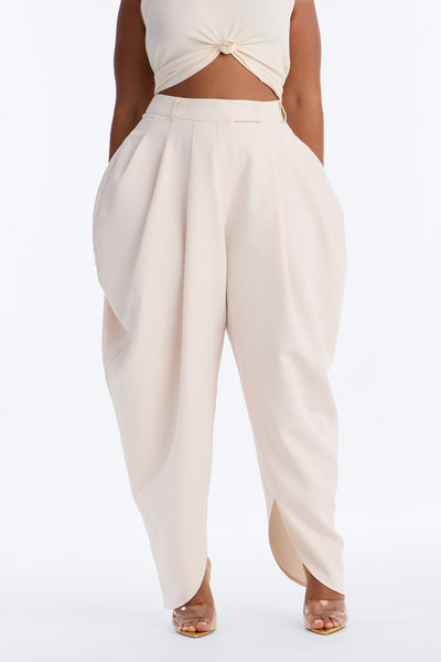 https://cdn.shopify.com/s/files/1/0293/9277/files/V225PT1912856_Ivory_PLUS_V2.jpg?v=1782148458&with=400&height=600