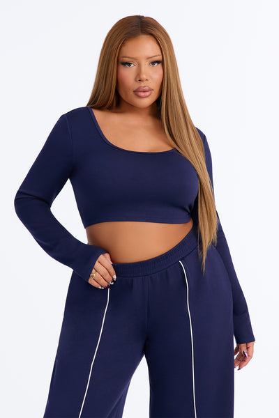 https://cdn.shopify.com/s/files/1/0293/9277/files/V22601PT0402_Navy_PLUS_V2.jpg?v=1788881738&with=400&height=600