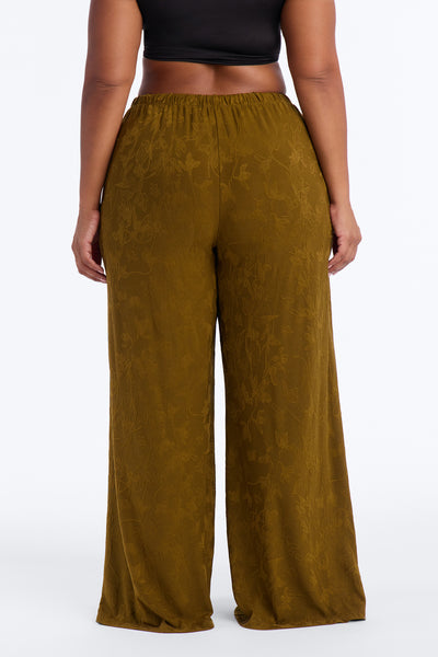https://cdn.shopify.com/s/files/1/0293/9277/files/V226PT1186_Olive_PLUS_V4.jpg?v=1791320198&with=400&height=600