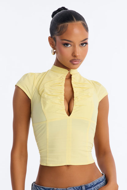 https://cdn.shopify.com/s/files/1/0293/9277/files/V2601WT009YP_ButterYellow_V1.jpg?v=1779813064