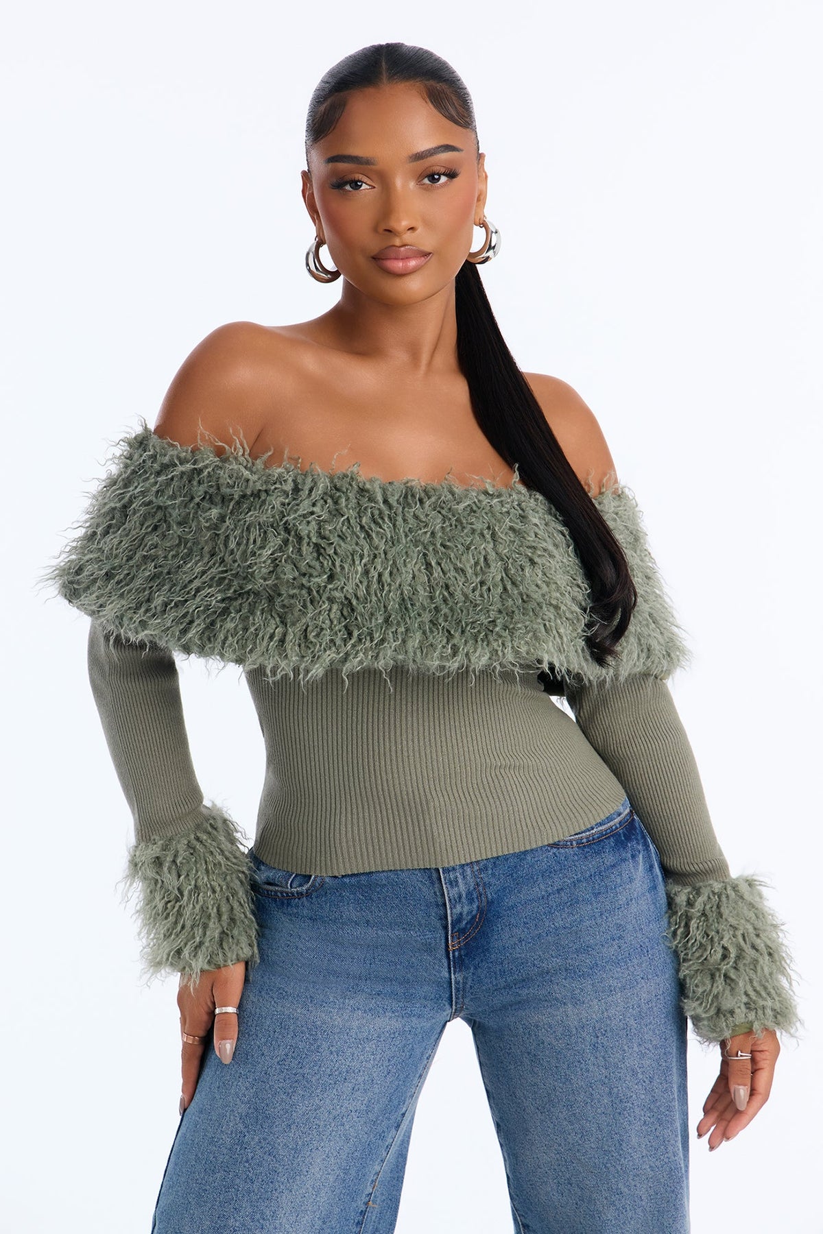 https://cdn.shopify.com/s/files/1/0293/9277/files/V426KT0510_Olive_JR_V1.jpg?v=1789150066