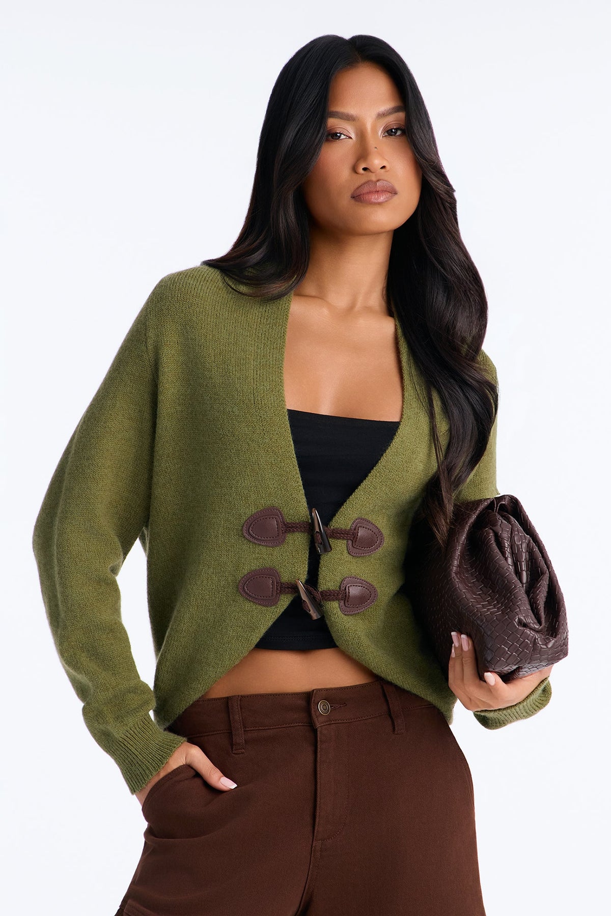 https://cdn.shopify.com/s/files/1/0293/9277/files/V426KT0522_Olive_JR_V1.jpg?v=1791818825