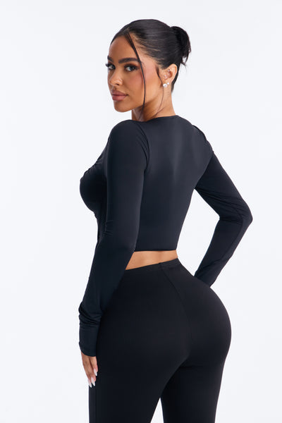 https://cdn.shopify.com/s/files/1/0293/9277/files/V426KT11034_Black_JR_V4.jpg?v=1784066278&with=400&height=600