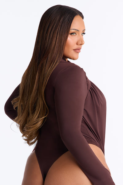 https://cdn.shopify.com/s/files/1/0293/9277/files/V426KT11046_Chocolate_PLUS_V4.jpg?v=1784754383&with=400&height=600