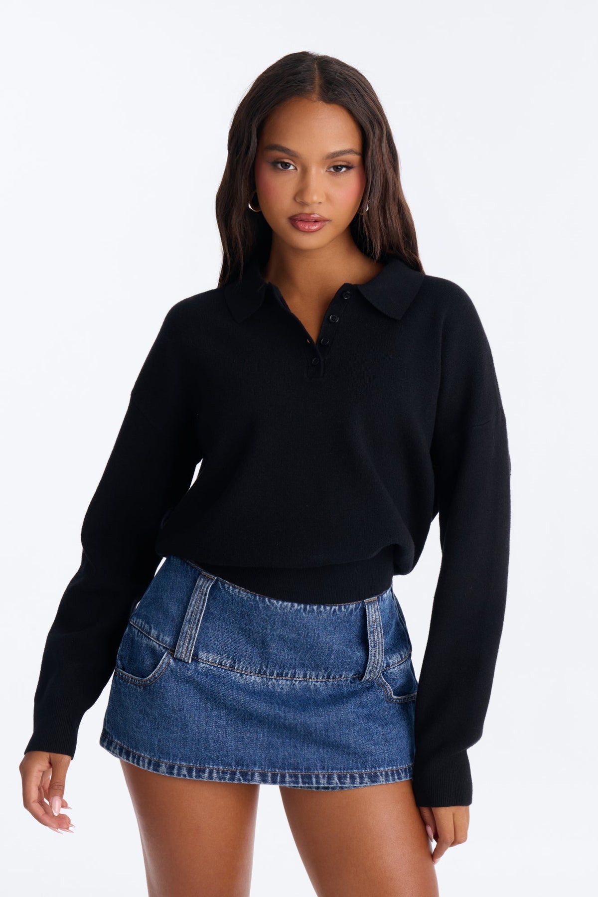 https://cdn.shopify.com/s/files/1/0293/9277/files/V426SW11002_Black_JR_V1.jpg?v=1785164982