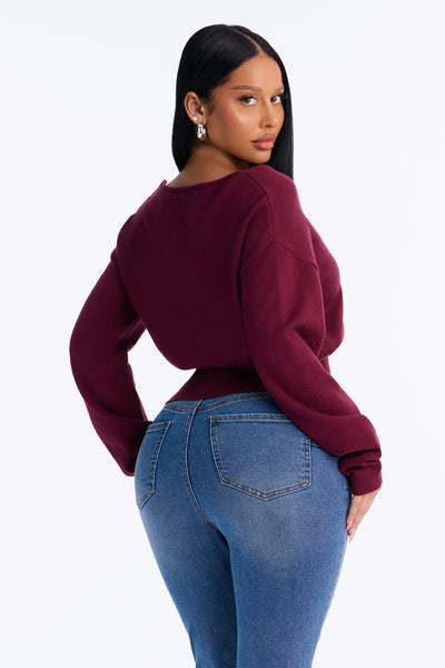 https://cdn.shopify.com/s/files/1/0293/9277/files/V426SW11088_Burgundy_JR_V4.jpg?v=1787590139&with=400&height=600