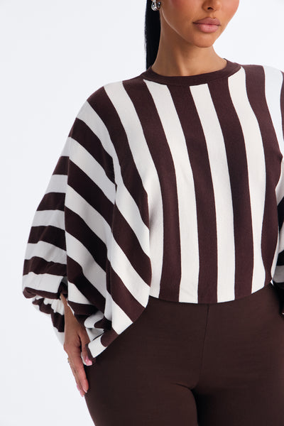https://cdn.shopify.com/s/files/1/0293/9277/files/V426SW11295_Brown_combo_JR_V3.jpg?v=1790008965&with=400&height=600