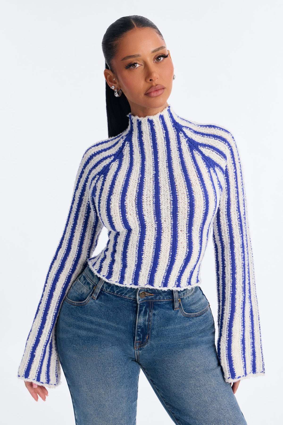 https://cdn.shopify.com/s/files/1/0293/9277/files/V426SW11614_Royal_combo_JR_V1.jpg?v=1790009016