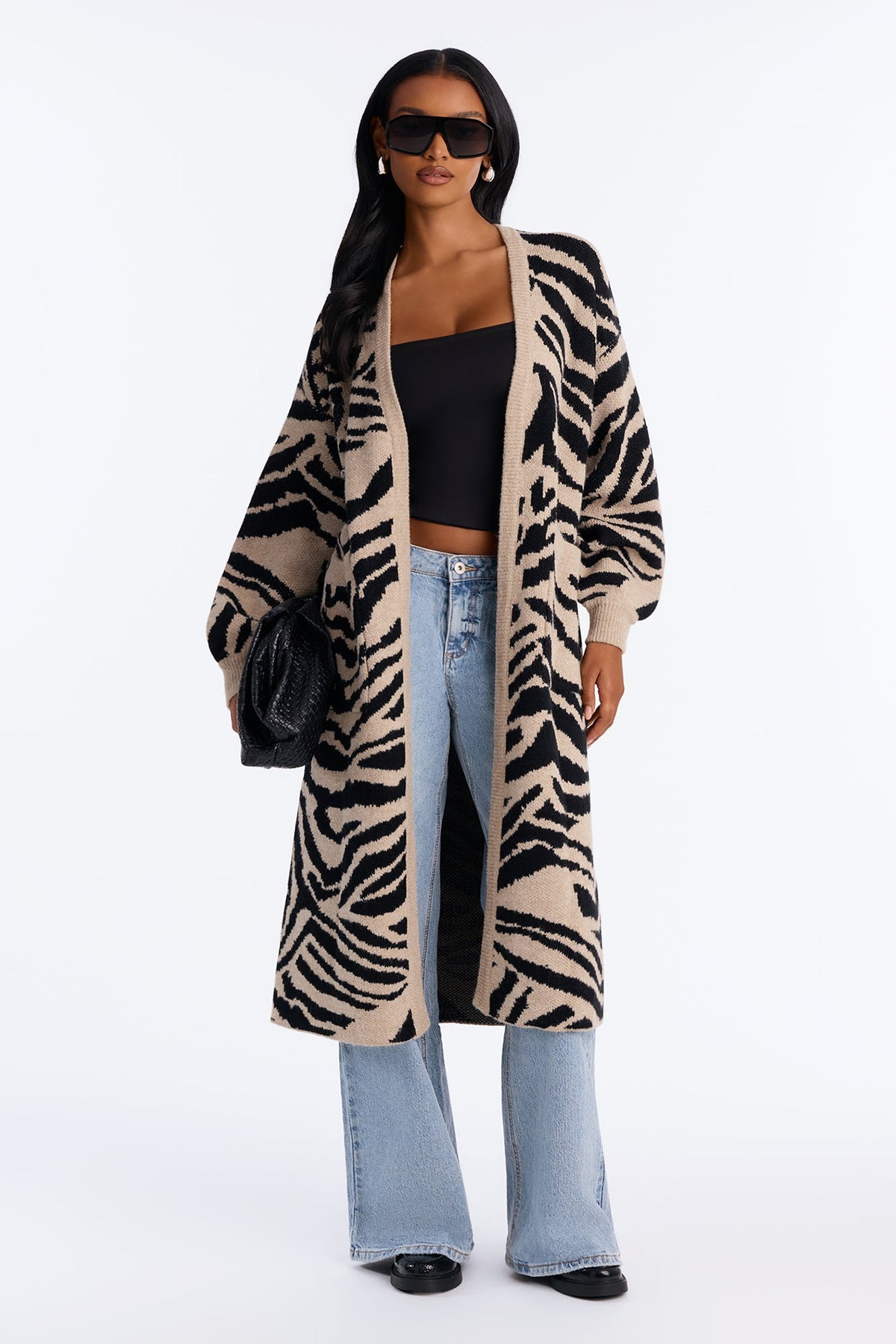 https://cdn.shopify.com/s/files/1/0293/9277/files/V426SW11630_Taupe_combo_JR_V1.jpg?v=1790285081