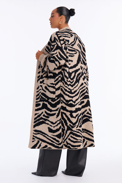 https://cdn.shopify.com/s/files/1/0293/9277/files/V426SW11630_Taupe_combo_PLUS_V4.jpg?v=1791327275&with=400&height=600