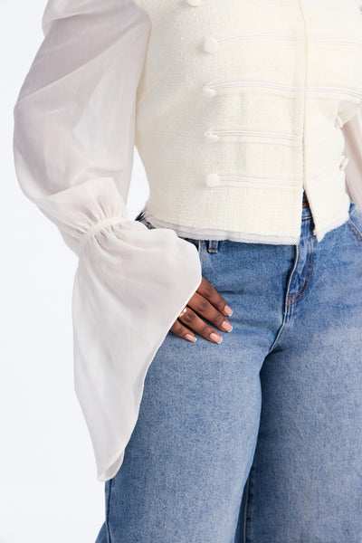 https://cdn.shopify.com/s/files/1/0293/9277/files/V426WT0723_Cream_PLUS_V3.jpg?v=1788903773&with=400&height=600
