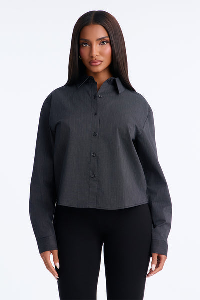 https://cdn.shopify.com/s/files/1/0293/9277/files/YU1009363_Black_White_JR_V1.jpg?v=1789158697&with=400&height=600