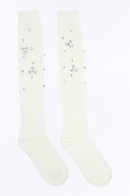 https://cdn.shopify.com/s/files/1/0293/9277/files/ZDFNA5073_White_SL_V1.jpg?v=1787518044