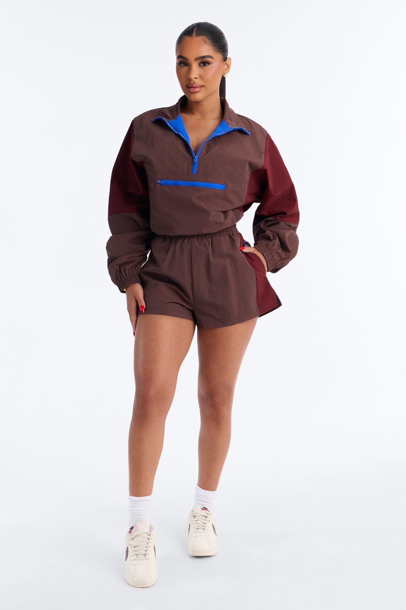 https://cdn.shopify.com/s/files/1/0293/9277/files/ZDPDSJZO26475S_Brown_combo_JR_V1.jpg?v=1784058558
