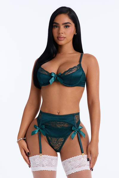 https://cdn.shopify.com/s/files/1/0293/9277/files/ZDS1064_Emerald_JR_V1.jpg?v=1791576317&with=400&height=600