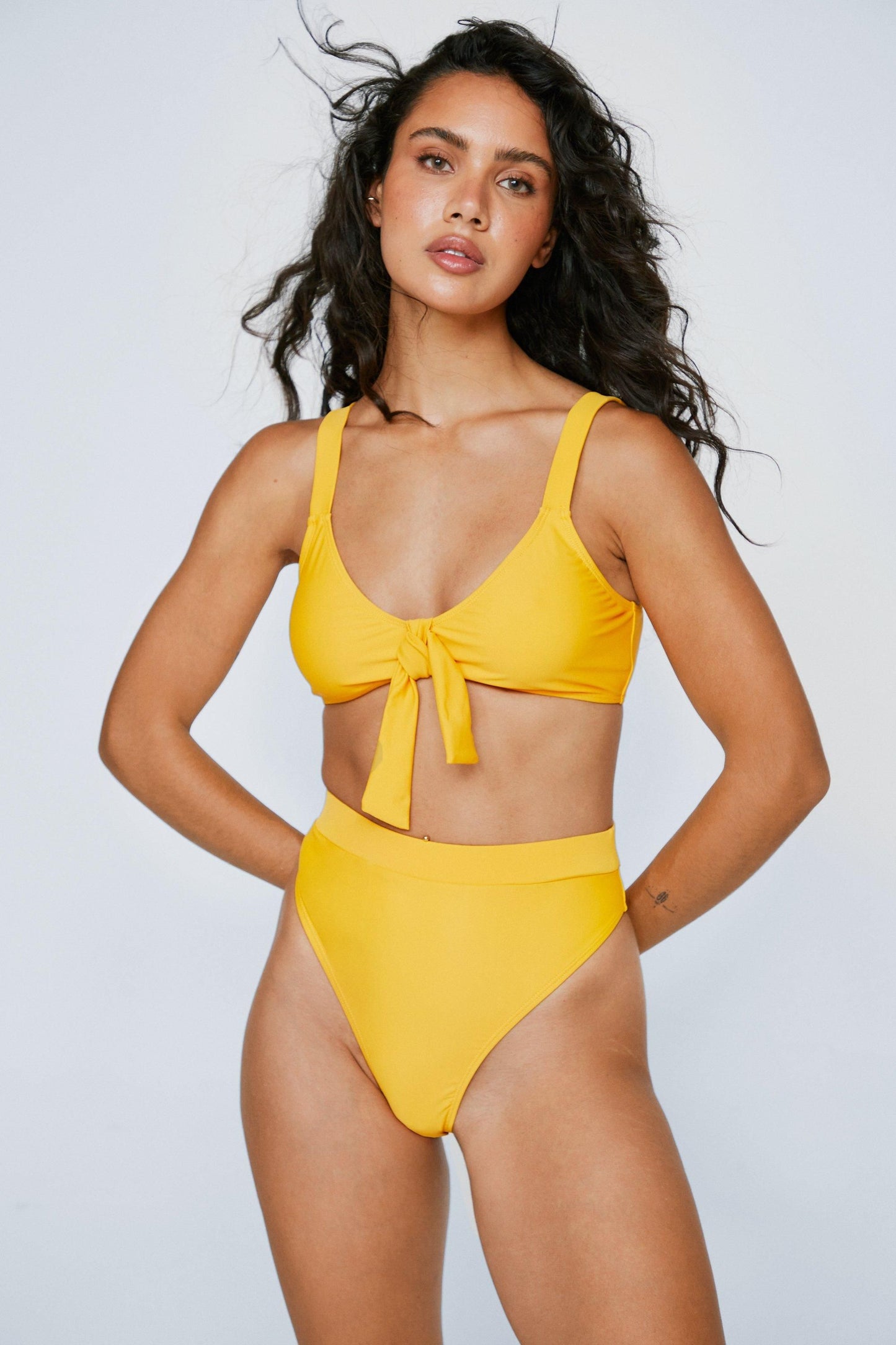 https://mediahub.prettylittlething.com/agg56475_mustard_xl
