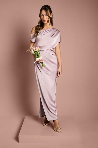 https://mediahub.prettylittlething.com/bcc11180_blush_xl