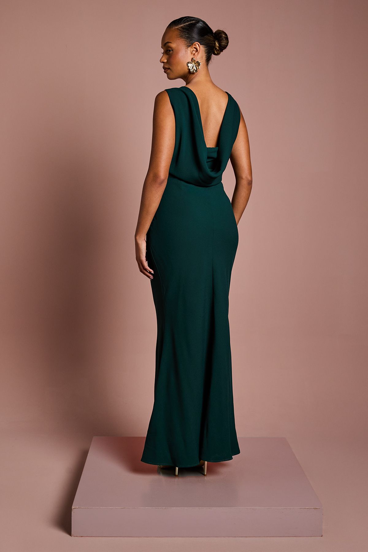 https://mediahub.prettylittlething.com/bcc11522_emerald_xl_2