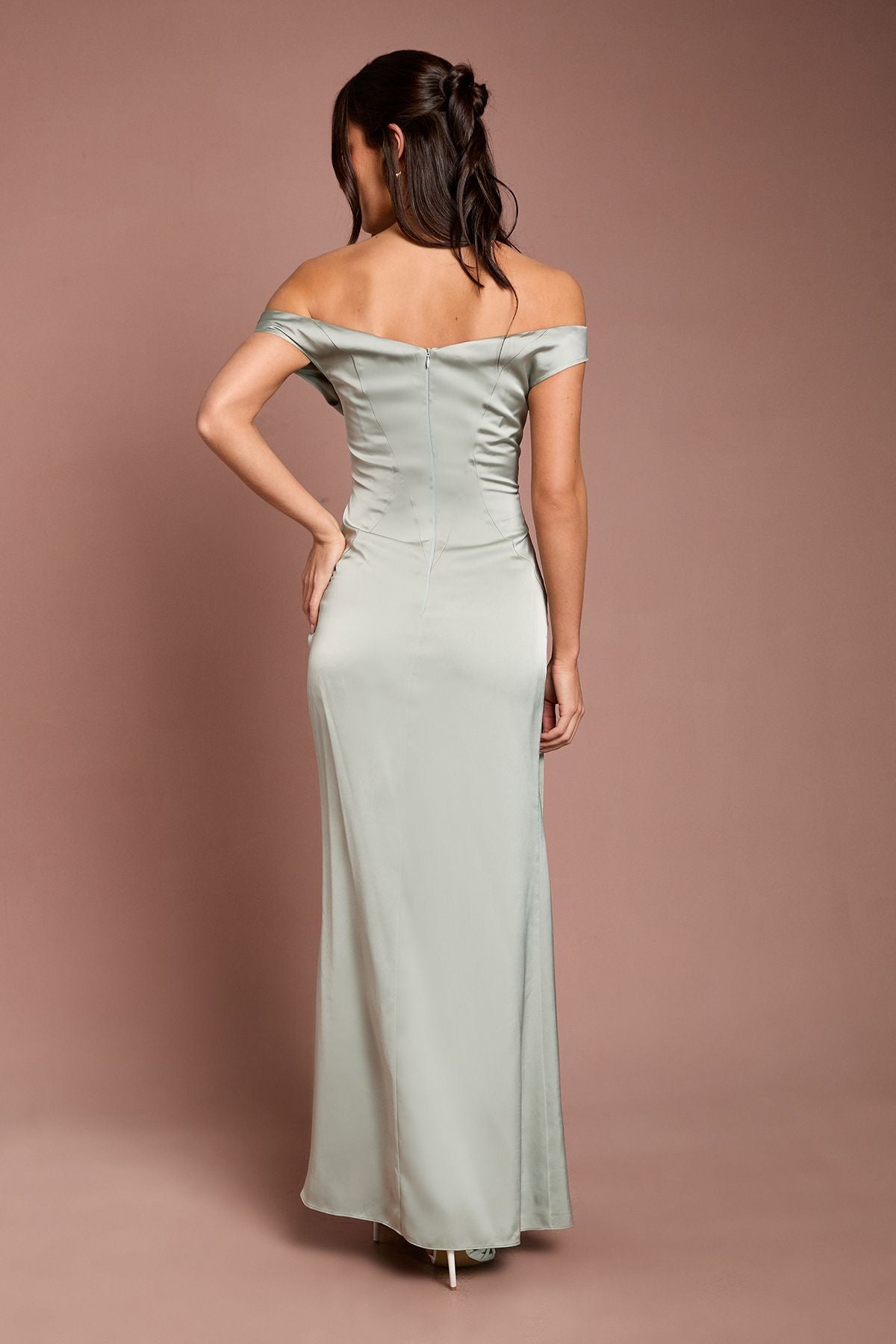 https://mediahub.prettylittlething.com/bcc11671_sage_xl_2
