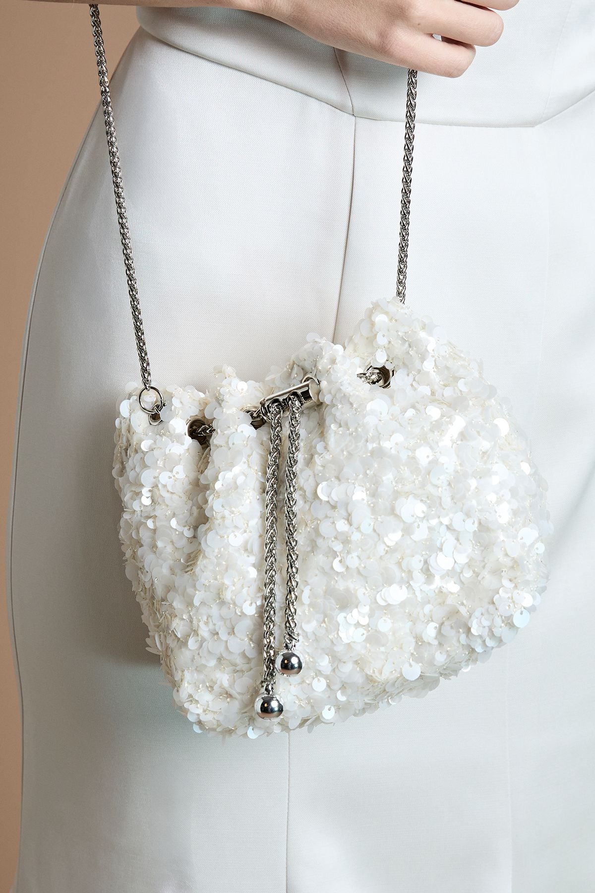 https://mediahub.prettylittlething.com/bcc12602_ivory_xl_1