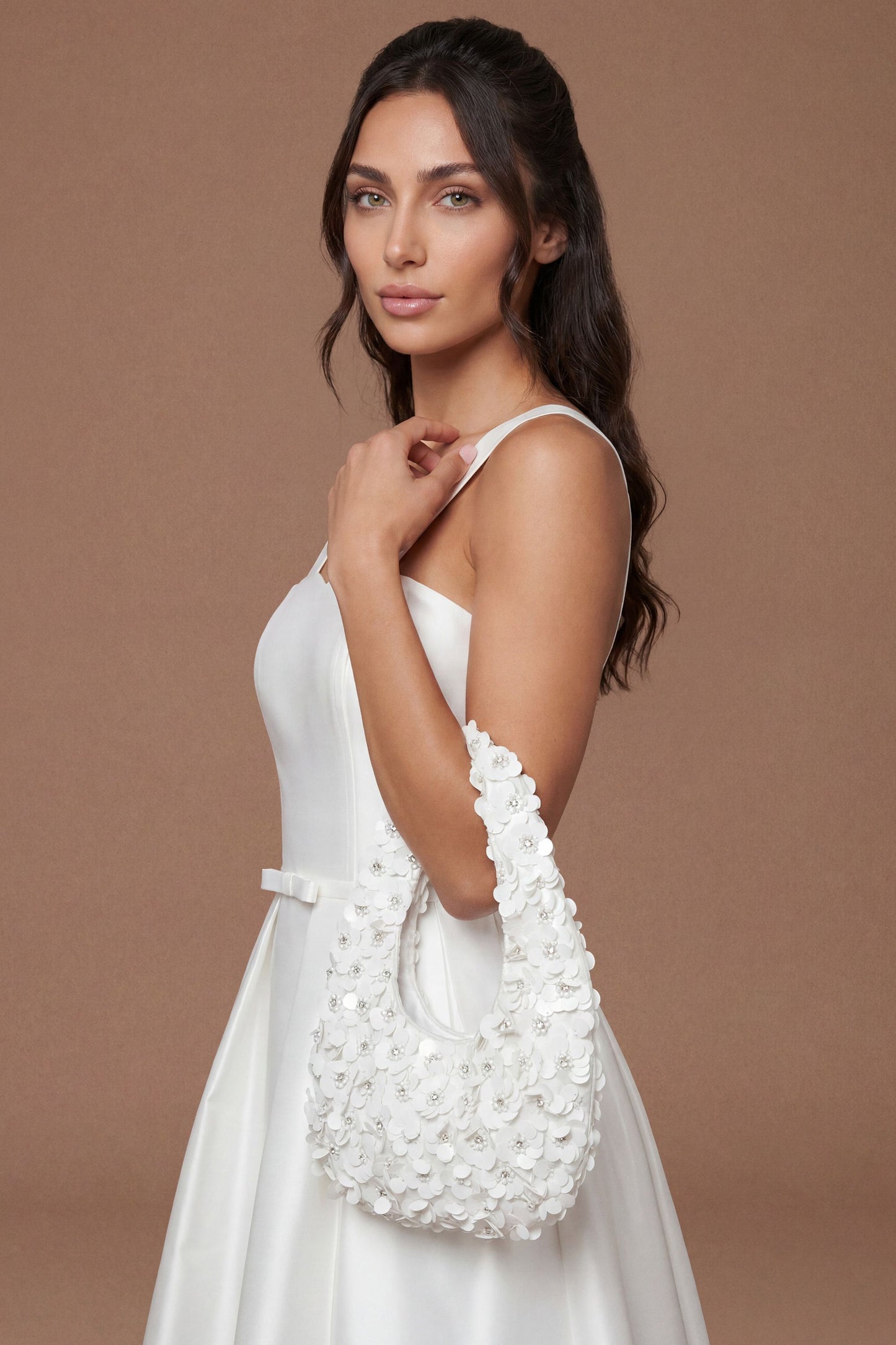 https://mediahub.prettylittlething.com/bcc12661_ivory_xl